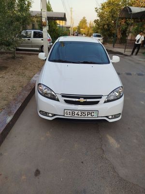 Gentra3, 13500$, 2022y, 38000km.