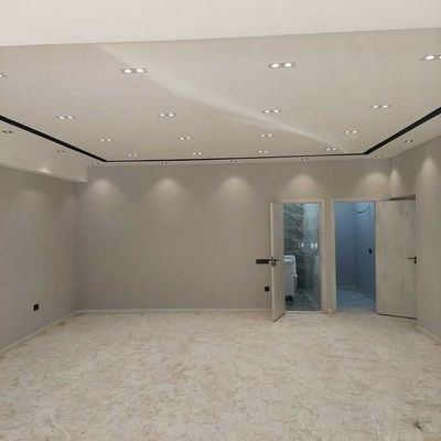 Сдаётся нежилое помещение, 100 м², 1 этаж Госпитальный р-н Яккасарай