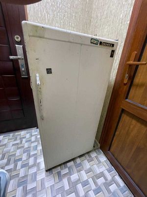 Холодильник Бирюса
