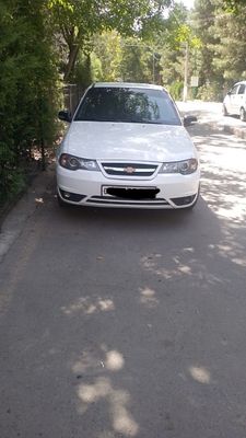 Nexia 2 sotiladi srochna o'zimiki