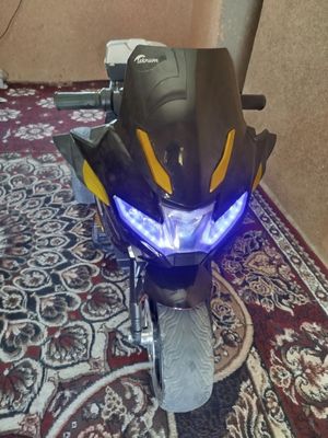 Suketr sotiladi yangi