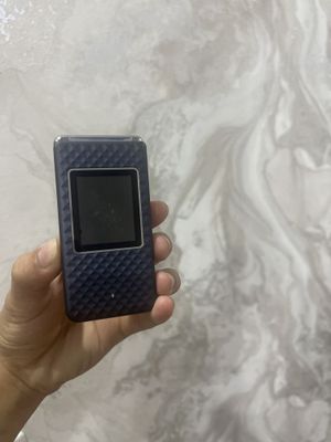 lnopka telefon BQ