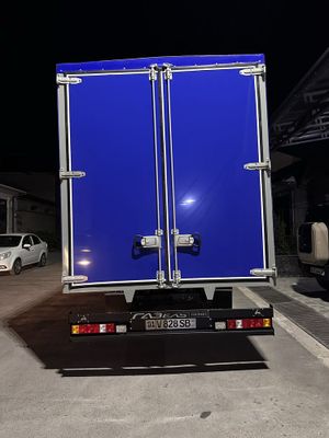 Gazel sotiladi zavod