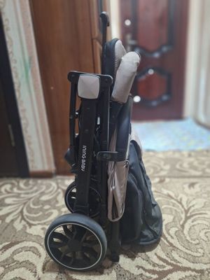 Детская коляска.