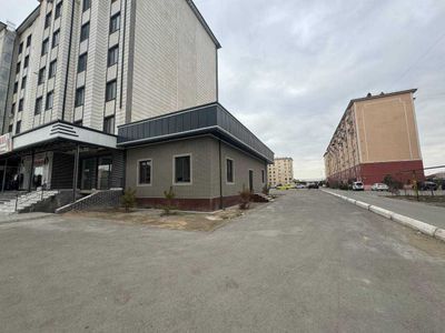 Tayyor 120m2 bino sotiladi.