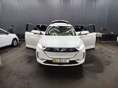 Elektramabil changan oshan x7 sotiladi