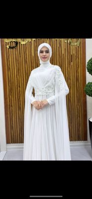 Ayol ,qizlar uchun oqshom libosi
