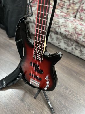 Бас гитара Ibanez