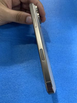 Iphone 16 pro max 256 KH/A 120 sikl