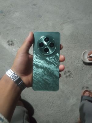 POCO C75