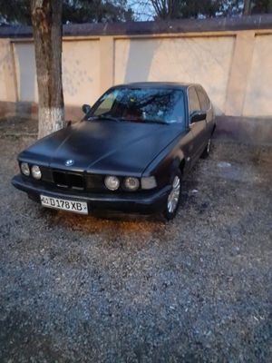 BMW E32 m35/735/
