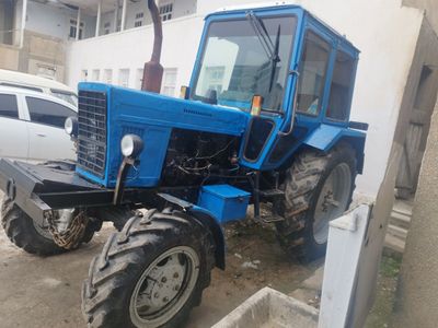 Traktor 1992 naxadu