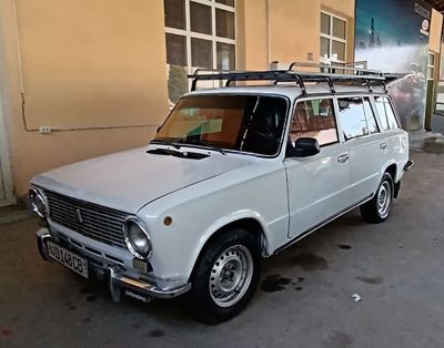 VAZ 2102 yili 1977