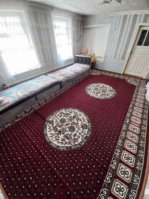 Nurafshon shaharda uchastka