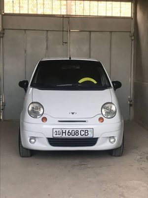 Matiz avtomobili sotiladi