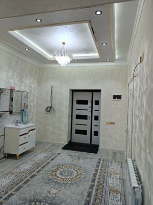 Sharq bozori yonida yangi domda 3 xonali kvartira ijaraga beriladi