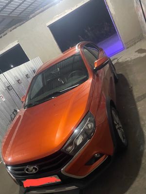 Лада Веста кросс 1.8 робот