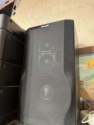 музыкатный центр Philips