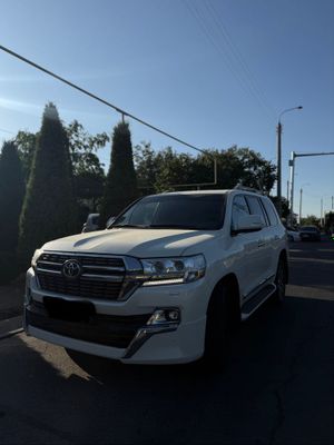 Tayota lend kruzer 200 4.6AT 2018