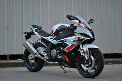 Мотоцикл спортбайк 400 куб. Mototsikl