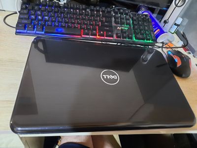 Noutbuk dell intel core i7 6gb/256gb ssd 640gb hdd Процессор intel i