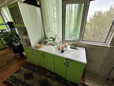 Кухонный мебель срочно продаю , 150$