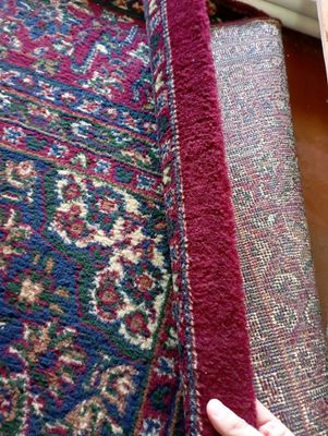 Gilam sotiladi 6.50/3.35
