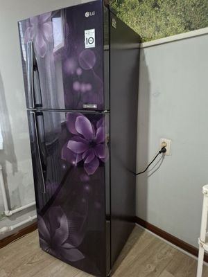продаю холодильник LG
