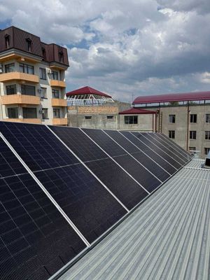 Quyosh panellari o'rnatish. Установка солнечных панелей. Greenmaster..