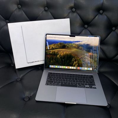 Apple MacBook Air M2 15 inch 8/512 GB 2023 года в идеальном состоянии