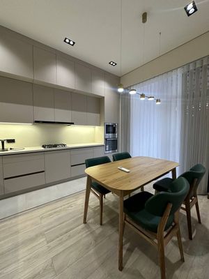 Продам Евро-Коттедж 5 комнат, 2 соток, Мирабадский район