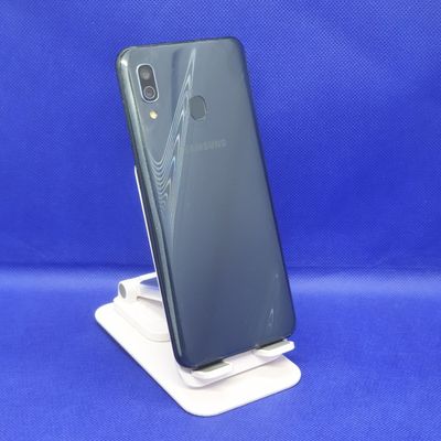 Samsung Galaxy A30