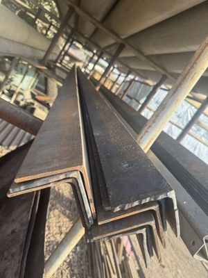 Ugolnik 90x90 razmer