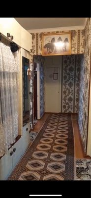 Сотилади 4хонали уй Навоий 40а-40