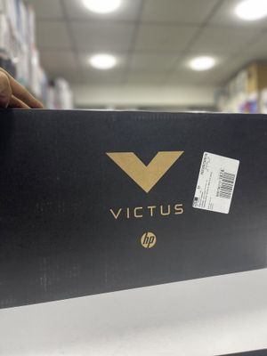 Noutbuk Hp Victus i5/13 512Gb SSD/8 ОЗУ 144Hz RTX 3050 6Gb