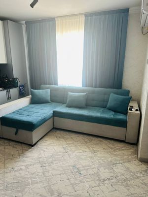 Ugalog divan mehmonhonaga