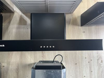 Вытяжка Vitech . Доставка бесплатно по городу
