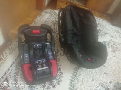 Детское кресло в Машину
