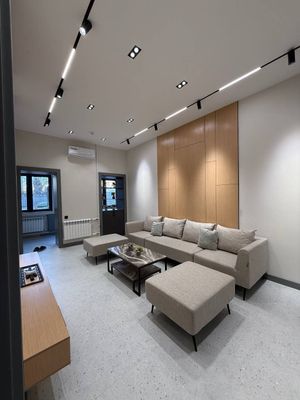 Аренда евро офис Ц-5 с мебелью и техникой 80м²