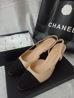 CHANEL slingback tufli