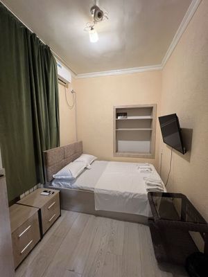 Bez zaks Mehmonxona Mirobod karzinka 24/7 Hotel