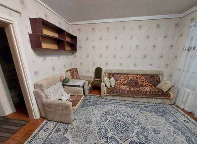 Сдаётся квартира юнусабад шахристанский 1,2-комнатная 300 у е