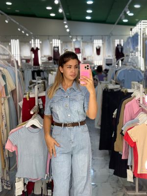 Jensi kombinzon razmeri L 350 min so’m