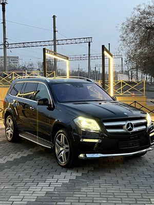 Mercedes Benz GL500