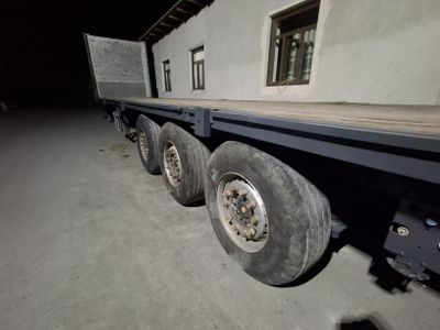 Континеровоз прцеп