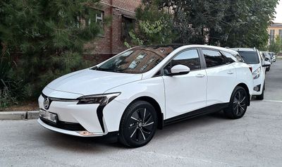 Buick vellite 6 elektromobil 2024