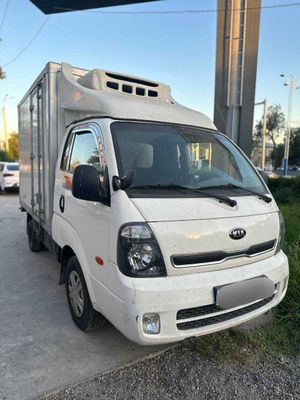 СОТИЛАДИ. KIA BONGO рефрижератор.
