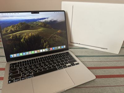 MacBook Air M2, Silver, 8/512, Full box + bonus