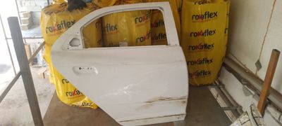 Cobalt orqa eshik oʻng