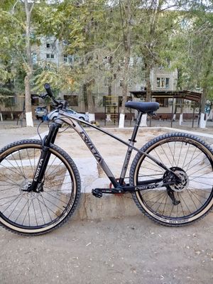 Велосипедни CROSTA X880 NINER
